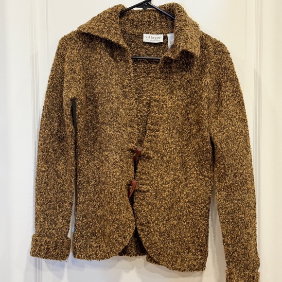 Villager A Liz Claiborne Company Women’s WoolPolyester Brown Sweater Warm Button - Picture 1 of 13
